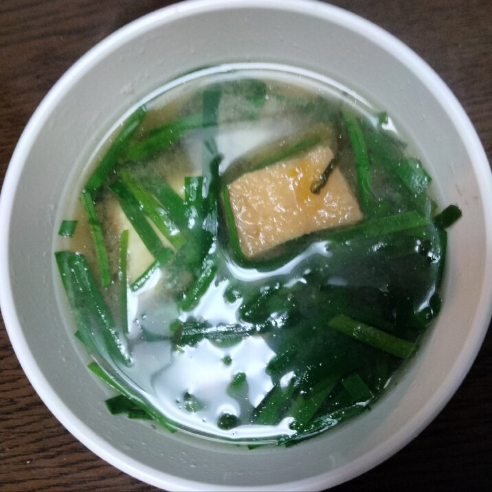 細ニラと厚揚げの味噌汁